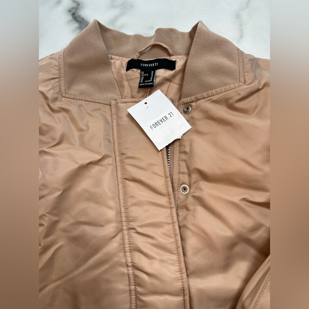 Cropped bomber jacket - Picture 5 of 7